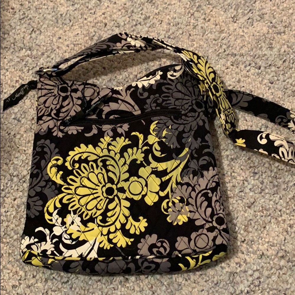 VB Crossbody - Picture 3 of 4